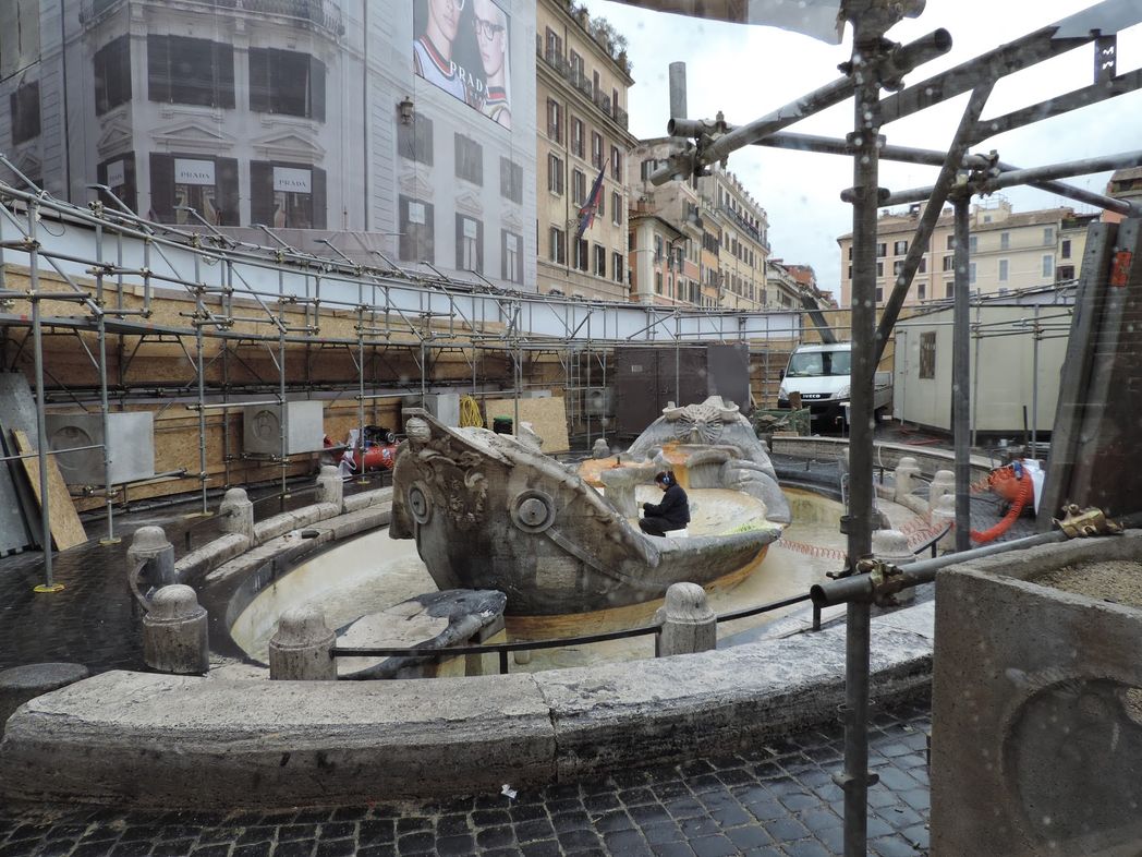 Fontana della Barcaccia, Rzym, Włochy, Schody Hiszpańskie