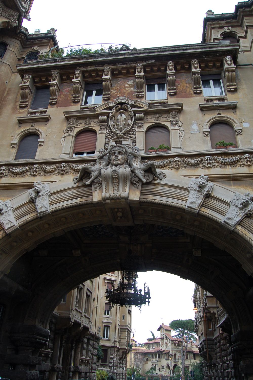 Quartiere Coppede, Rzym, Art Nouveau, architektura Rzymu